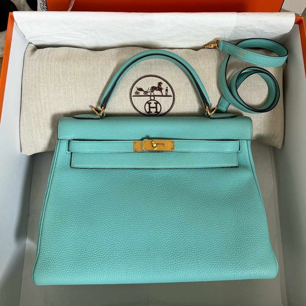 100% authentic Hermes Kelly 32 blue atoll Togo GHW stamp T